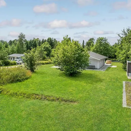 4 Bedroom Stunning In *