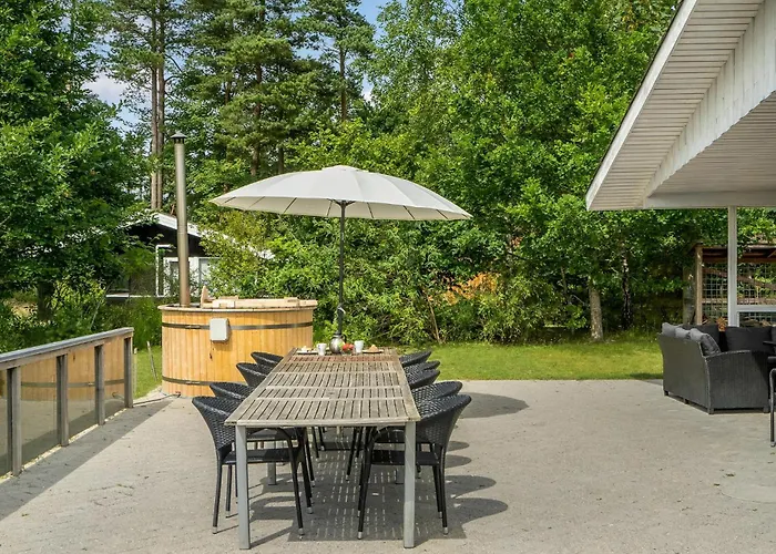 Vakantiehuis 4 Bedroom Stunning In